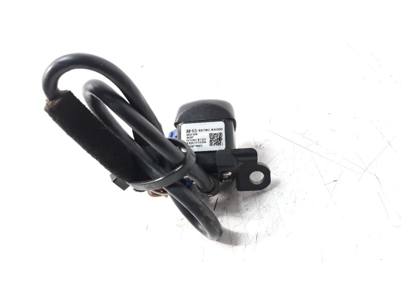 Recambio de modulo electronico para hyundai kona referencia OEM IAM 95760K4000  