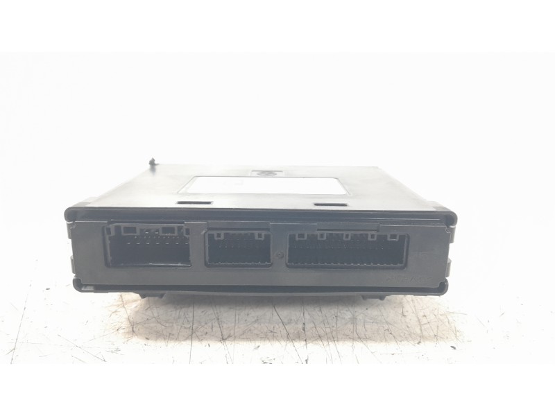 Recambio de centralita check control para mazda 3 sedán (bp) referencia OEM IAM GGMZ001J04  