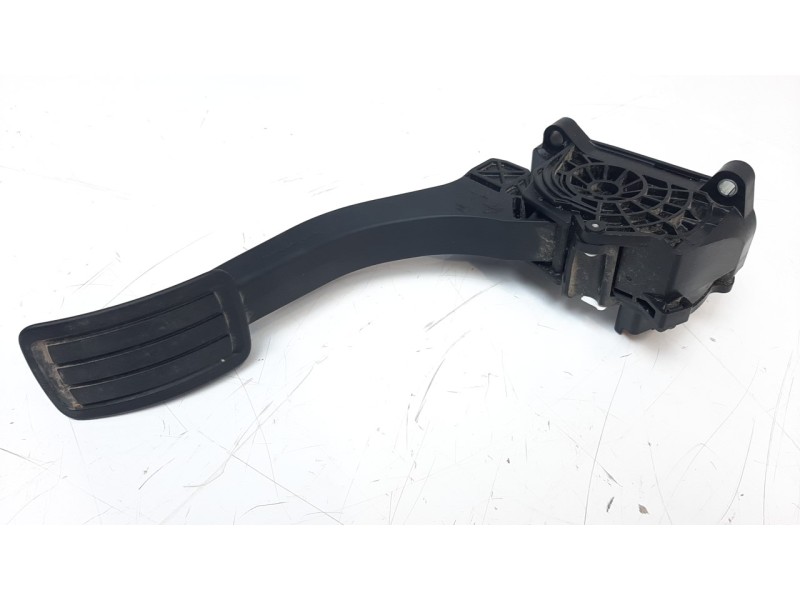 Recambio de potenciometro pedal para peugeot 308 1.2 12v e-thp referencia OEM IAM 9674829180  