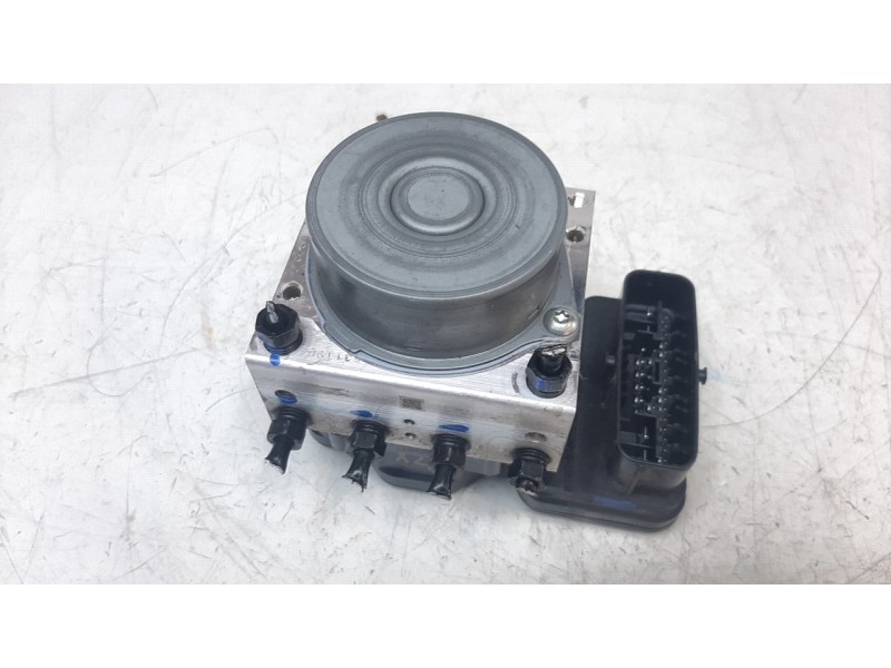 Recambio de abs para toyota corolla (e21) referencia OEM IAM 4451012600  