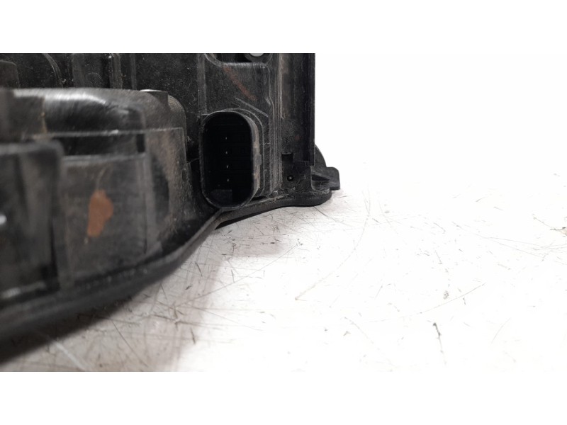 Recambio de cerradura puerta trasera derecha para bmw serie x1 (f48) sdrive18d referencia OEM IAM 51227281940  EZCBM091