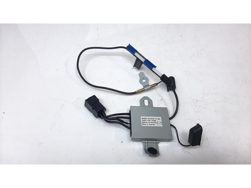 Recambio de modulo electronico para mazda 3 sedán (bp) referencia OEM IAM BDNA669N0  