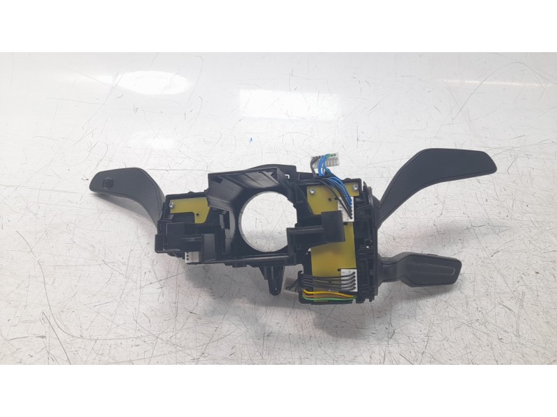 Recambio de mando multifuncion para audi q3 (f3b) referencia OEM IAM 82A953521MP  