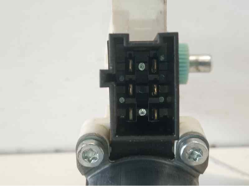Recambio de motor elevalunas trasero izquierdo para mercedes-benz clase a (w169) 2.0 cdi cat referencia OEM IAM A1698204542 9961
