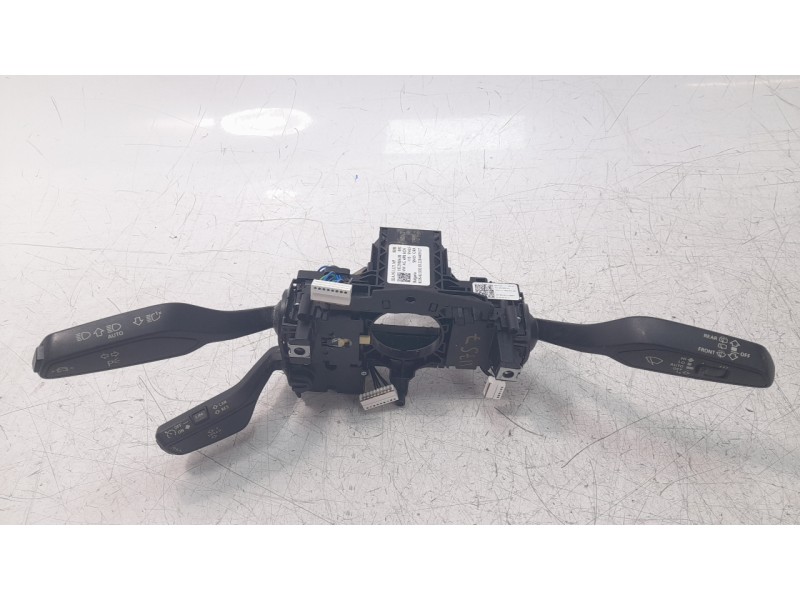 Recambio de mando multifuncion para audi q3 (f3b) referencia OEM IAM 82A953521MP  