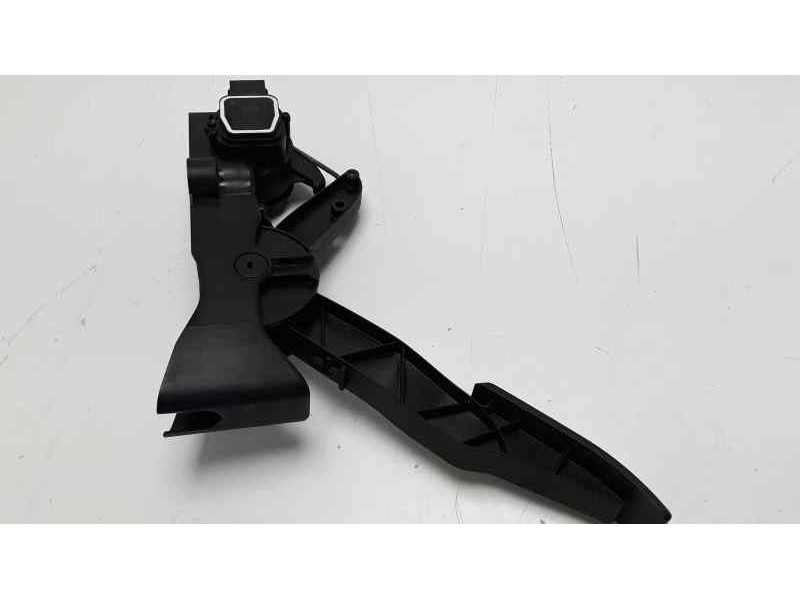Recambio de potenciometro pedal para mercedes-benz clase a (w169) 2.0 cdi cat referencia OEM IAM A1693000104  