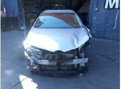 toyota auris del año 2017 2