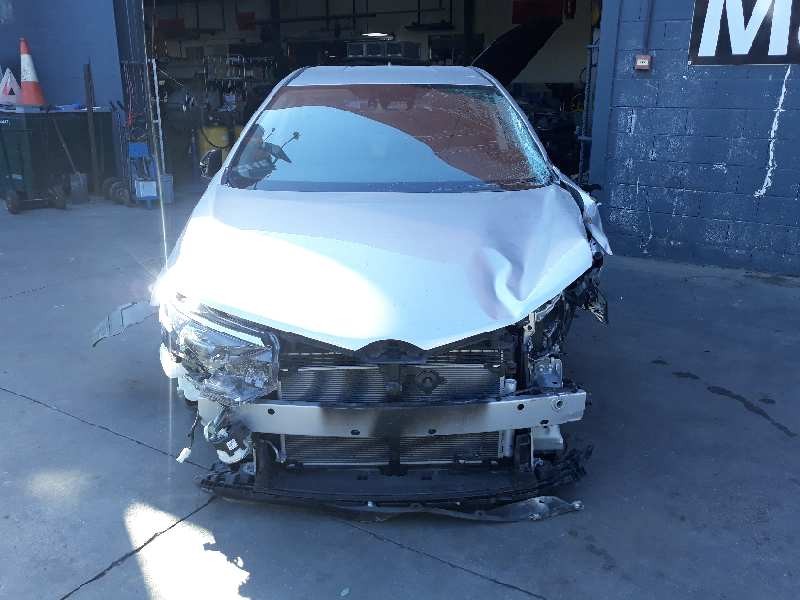 toyota auris del año 2017