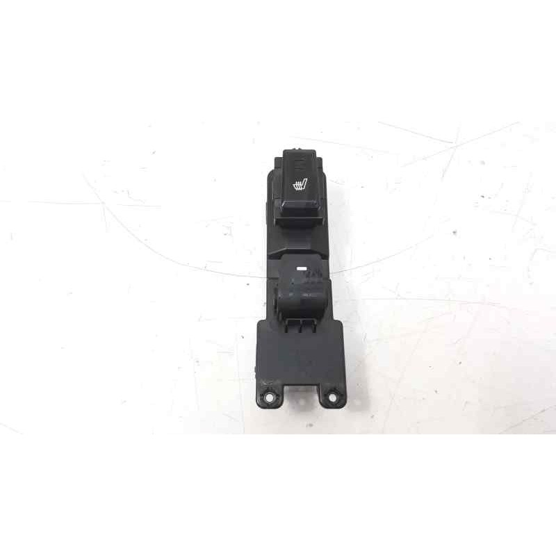 Recambio de mando elevalunas trasero derecho para hyundai tucson 1.7 crdi cat referencia OEM IAM 93580D3021  3C15201310