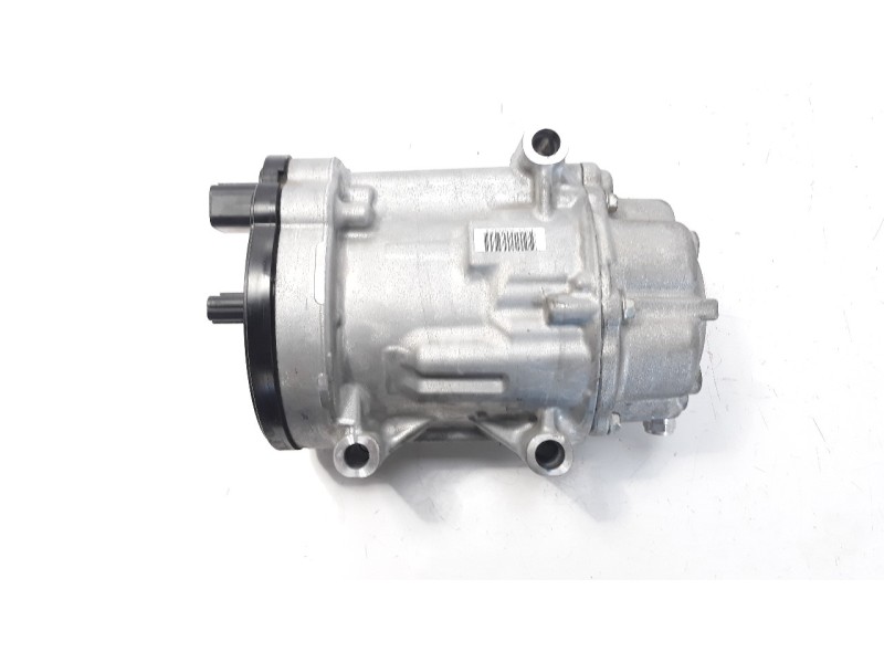 Recambio de compresor aire acondicionado para toyota c-hr referencia OEM IAM 0424000370  