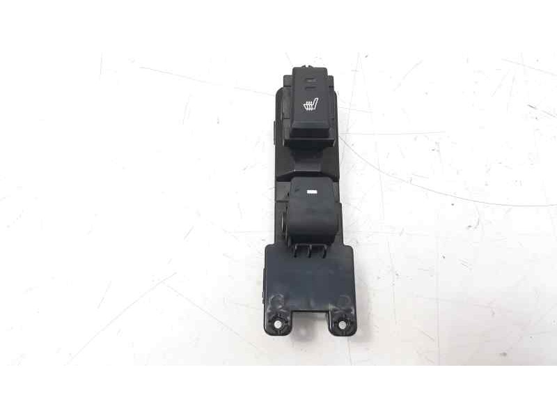 Recambio de mando elevalunas trasero izquierdo para hyundai tucson 1.7 crdi cat referencia OEM IAM 93580D3121  3C15201310