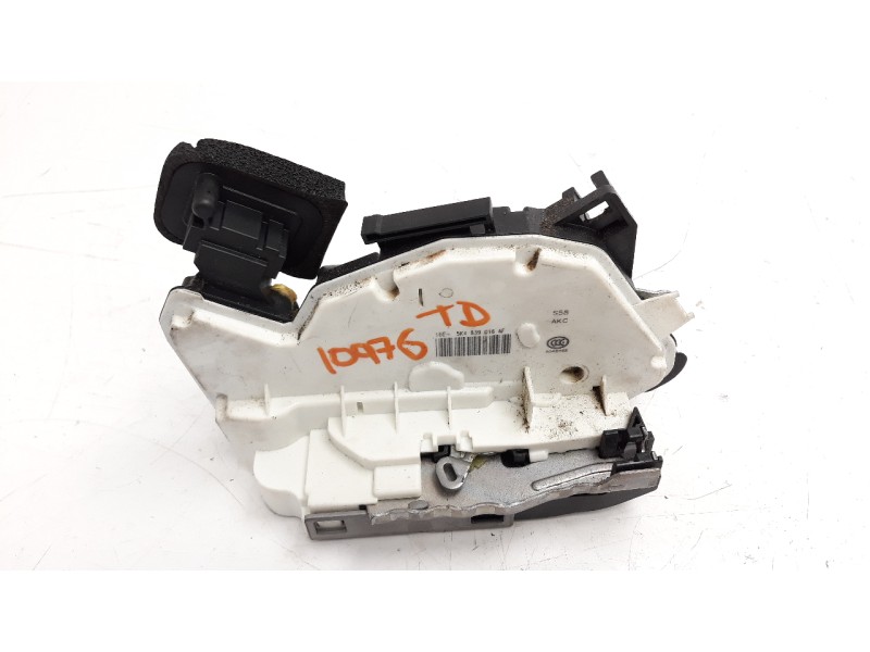 Recambio de cerradura puerta trasera derecha para seat leon (5f1) 1.2 tsi referencia OEM IAM 5K4839016AF  