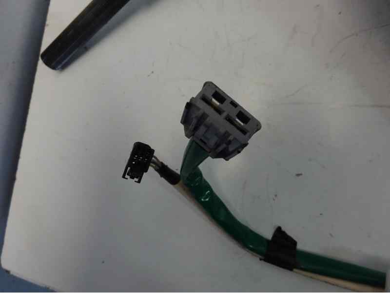 Recambio de columna direccion para toyota yaris active hybrid referencia OEM IAM 452500D192 JJ002004302 34172362