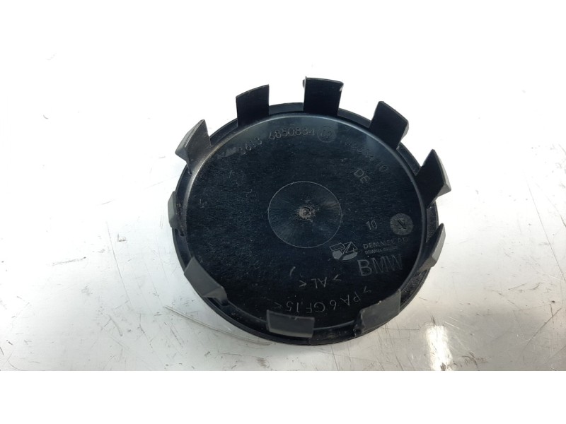 Recambio de tapacubos para bmw serie x1 (f48) sdrive18d referencia OEM IAM 36136850834  