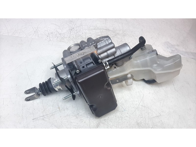 Recambio de bomba freno para toyota corolla (e21) referencia OEM IAM 4705012580  