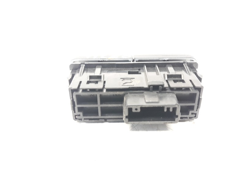 Recambio de interruptor para toyota hilux (kun) referencia OEM IAM 15D231  