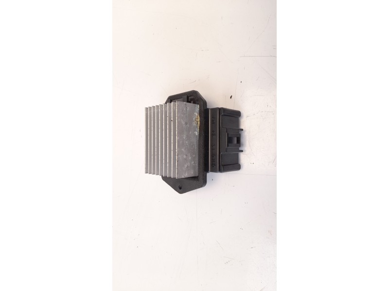 Recambio de resistencia calefaccion para cadillac srx v8 sport luxury referencia OEM IAM 4993002141  