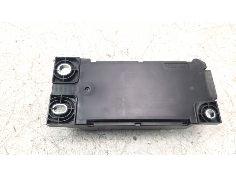 Recambio de modulo electronico para mazda 3 sedán (bp) referencia OEM IAM BCWB677G0A  