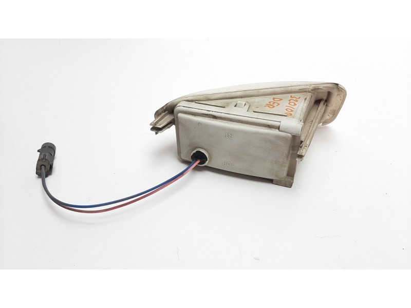 Recambio de faro antiniebla derecho para chrysler grand voyager 2.8 crd cat referencia OEM IAM 993717CC  
