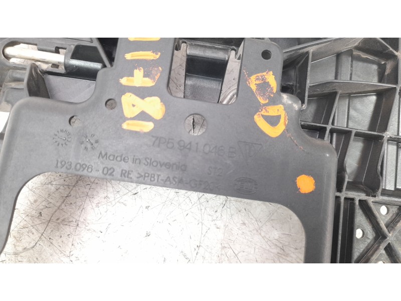 Recambio de soporte paragolpes delantero para seat ateca (khp) style go referencia OEM IAM 7P5941046B  