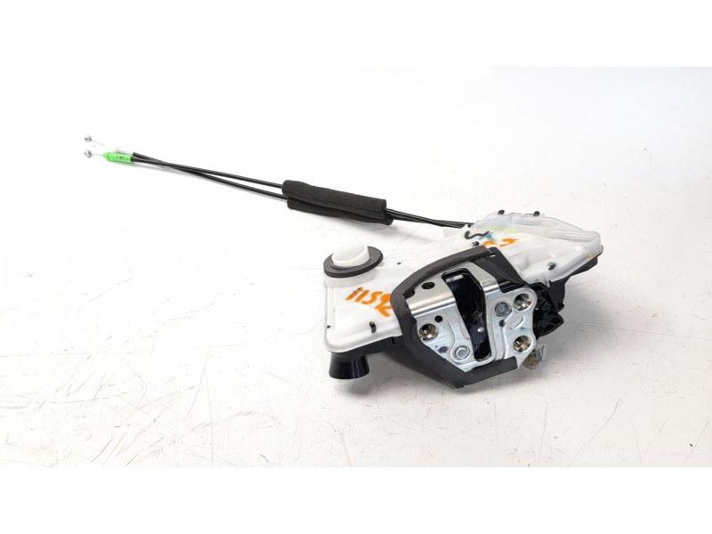 Recambio de cerradura puerta delantera izquierda para toyota corolla (e21) referencia OEM IAM 6904002491  