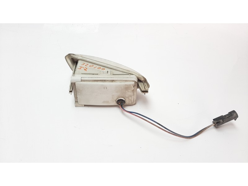Recambio de faro antiniebla izquierdo para chrysler grand voyager referencia OEM IAM 993716CC  