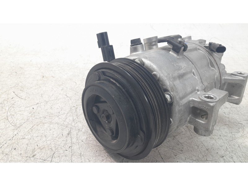 Recambio de compresor aire acondicionado para mazda 3 sedán (bp) referencia OEM IAM CA500G5AAA09 BDGF61450 