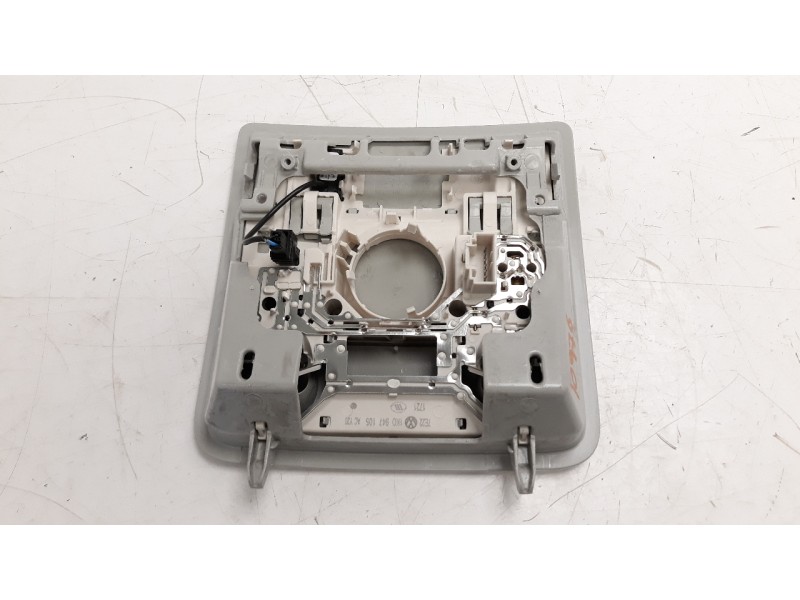 Recambio de luz interior para seat leon (5f1) 1.2 tsi referencia OEM IAM 1K0947105AC  