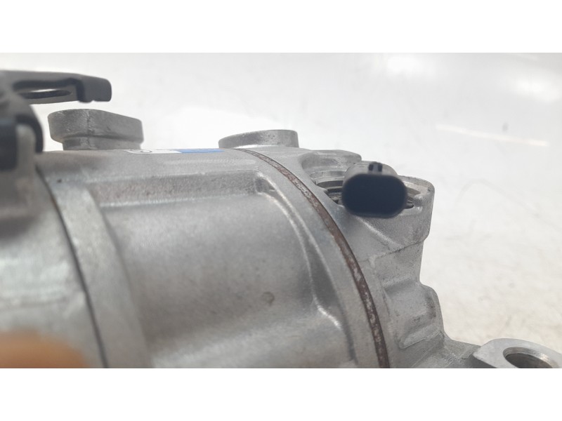 Recambio de compresor aire acondicionado para mazda 3 sedán (bp) referencia OEM IAM CA500G5AAA09 BDGF61450 