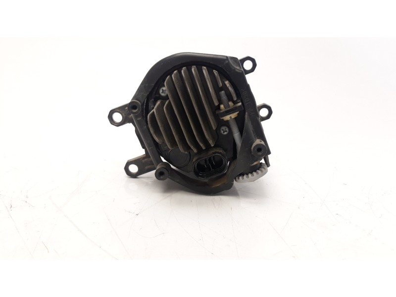 Recambio de faro antiniebla izquierdo para toyota c-hr referencia OEM IAM 8122048051  