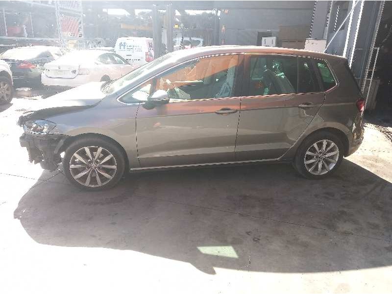 volkswagen golf vii sportsvan del año 2015