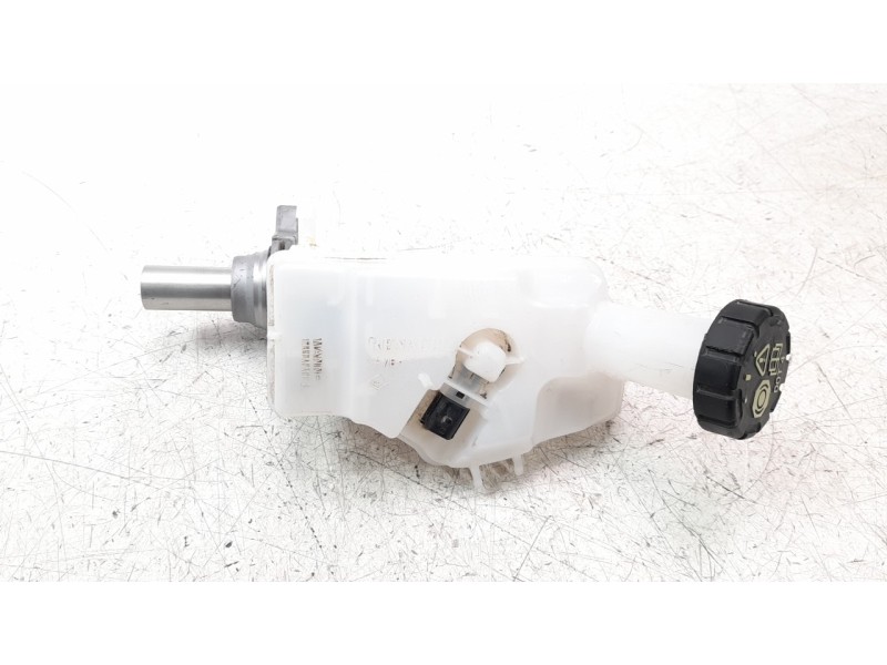 Recambio de bomba freno para renault captur ii 1.0 tce referencia OEM IAM 460117786R  