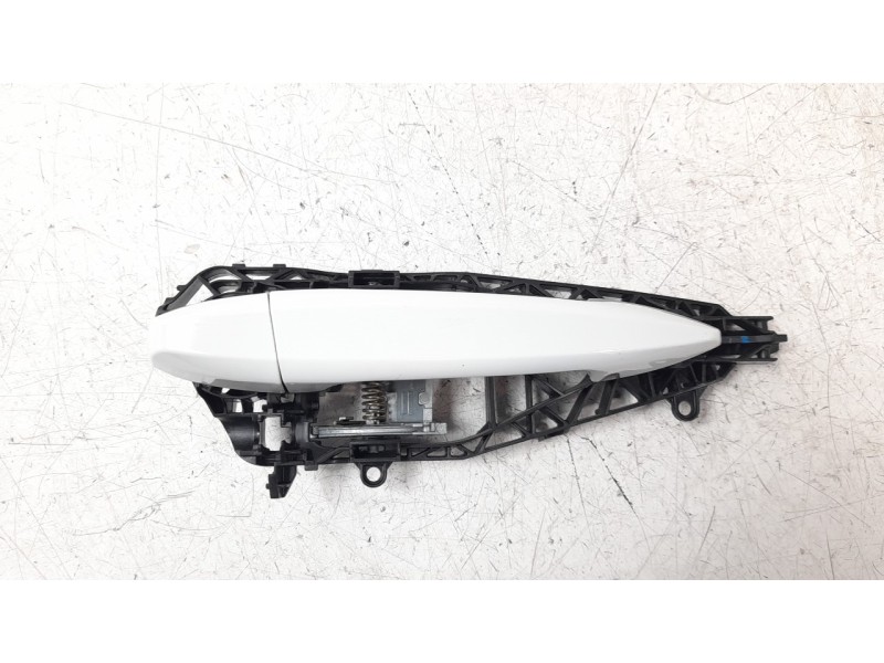 Recambio de maneta exterior delantera derecha para bmw serie x1 (f48) sdrive18d referencia OEM IAM 51217433844  