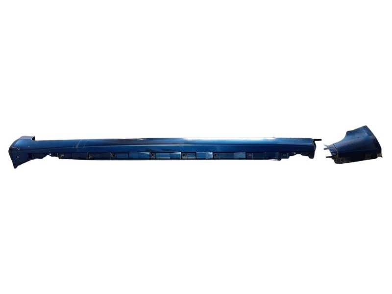 Recambio de estribos laterales para audi a4 avant (8e) 2.0 tdi referencia OEM IAM 8E0853859  