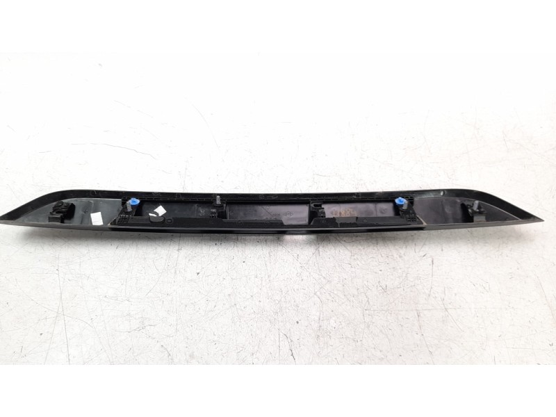 Recambio de maneta exterior maletero / porton para dacia duster ii prestige referencia OEM IAM 848101807R  