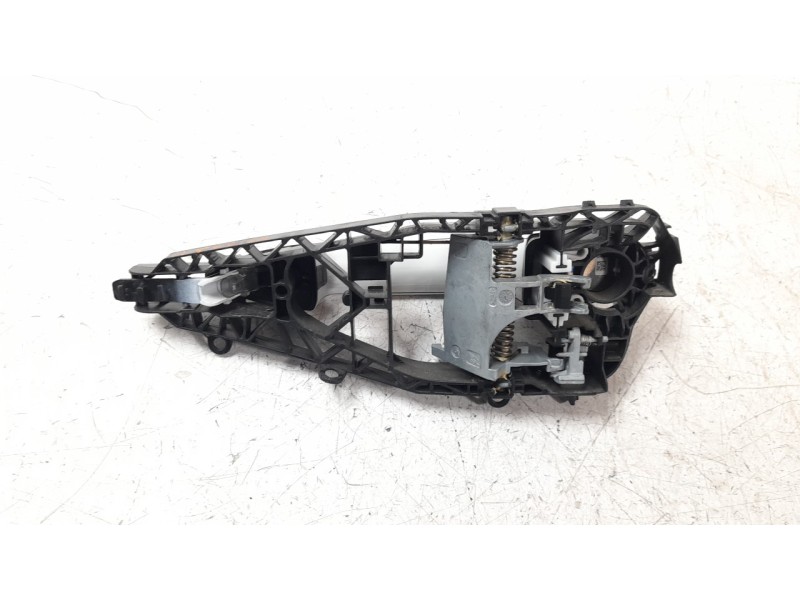 Recambio de maneta exterior trasera derecha para bmw serie x1 (f48) sdrive18d referencia OEM IAM 51217401210  