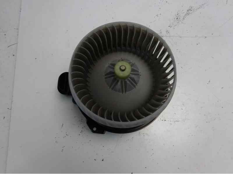 Recambio de ventilador calefaccion para toyota yaris active hybrid referencia OEM IAM 871030D220  