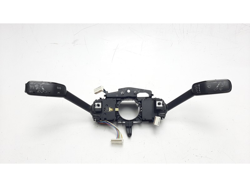 Recambio de mando multifuncion para seat leon (5f1) 1.2 tsi referencia OEM IAM 5Q0953513R 5Q0953507GD 1012603603