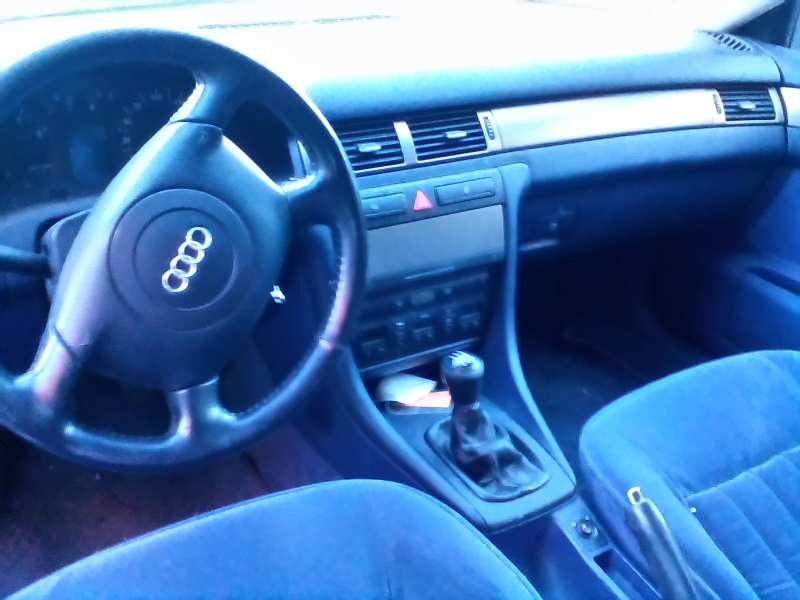 audi a6 berlina (4b2) del año 1998