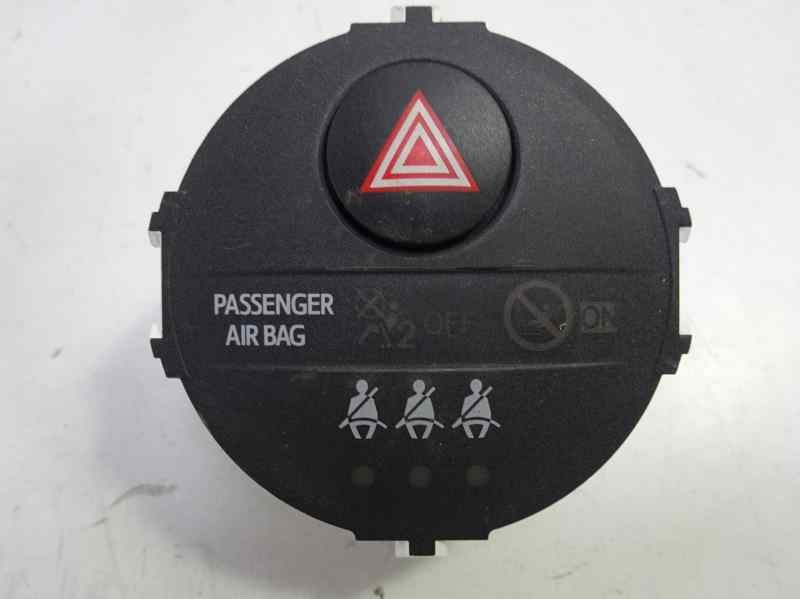Recambio de warning para toyota yaris active hybrid referencia OEM IAM 839500D008  