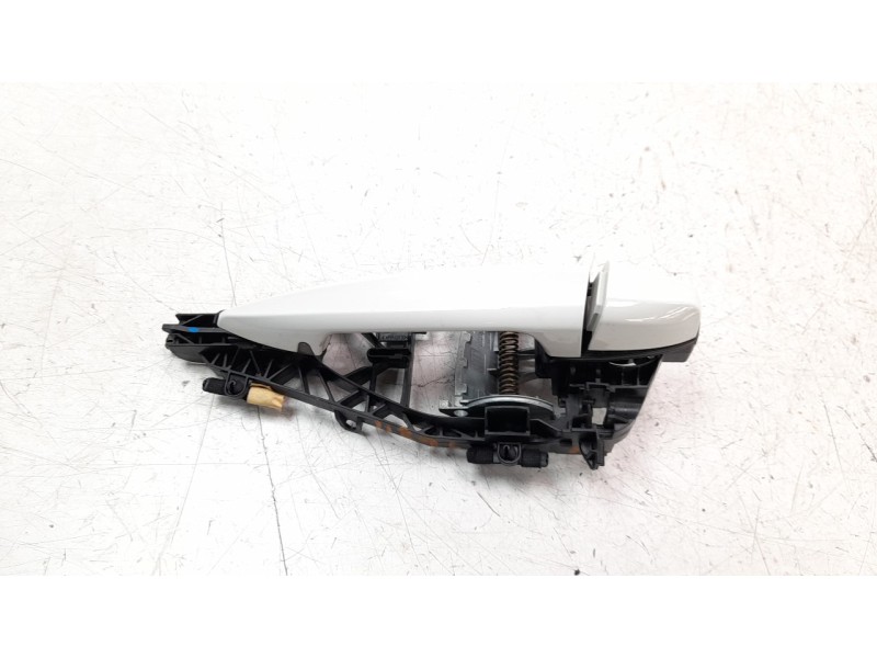 Recambio de maneta exterior trasera izquierda para bmw serie x1 (f48) sdrive18d referencia OEM IAM 51217401209  