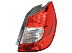 Recambio de piloto trasero derecho para renault scenic ii referencia OEM IAM 8200474328 103F19441770 RN0344153