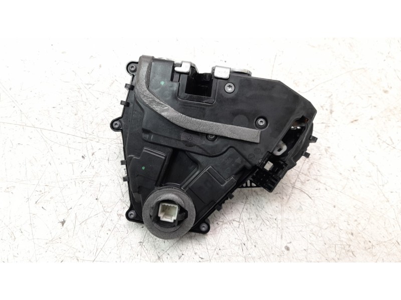 Recambio de cerradura puerta delantera derecha para renault captur ii 1.0 tce referencia OEM IAM 805024067R  