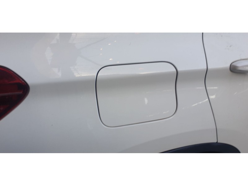 Recambio de tapa exterior combustible para bmw serie x1 (f48) sdrive18d referencia OEM IAM 51177359631  