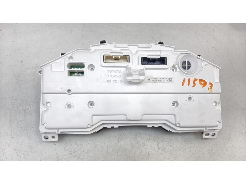 Recambio de cuadro instrumentos para toyota corolla (e21) referencia OEM IAM 83800FE200  