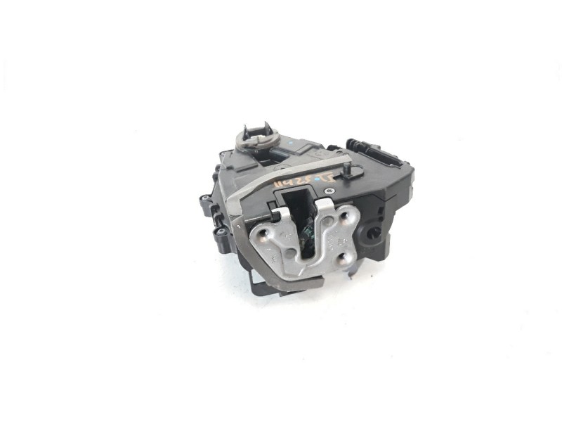 Recambio de cerradura puerta trasera izquierda para renault captur ii 1.0 tce referencia OEM IAM 825031538R  
