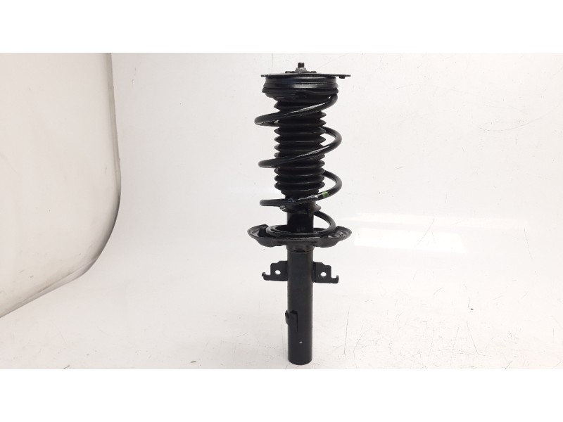 Recambio de amortiguador delantero derecho para renault megane iv grandtour bose-edition referencia OEM IAM 543025368R  