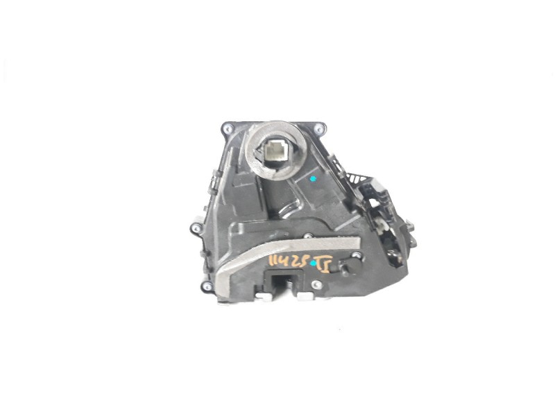 Recambio de cerradura puerta trasera izquierda para renault captur ii 1.0 tce referencia OEM IAM 825031538R  