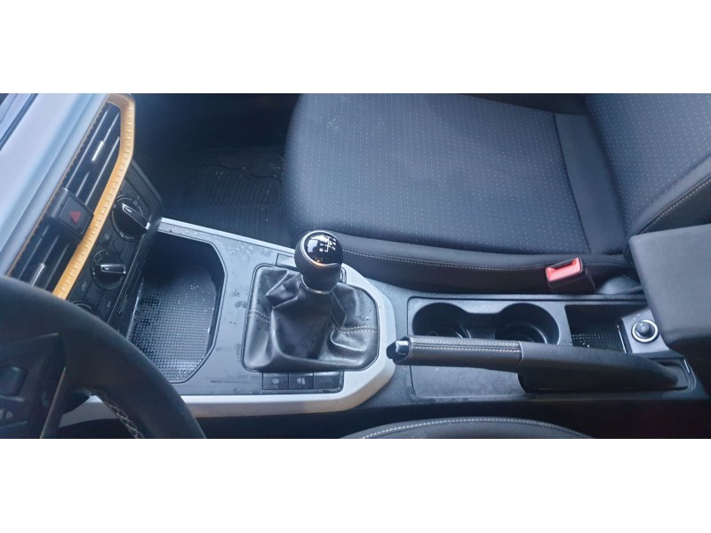 Recambio de pomo palanca cambio para seat arona xcellence referencia OEM IAM 6F0711113A  