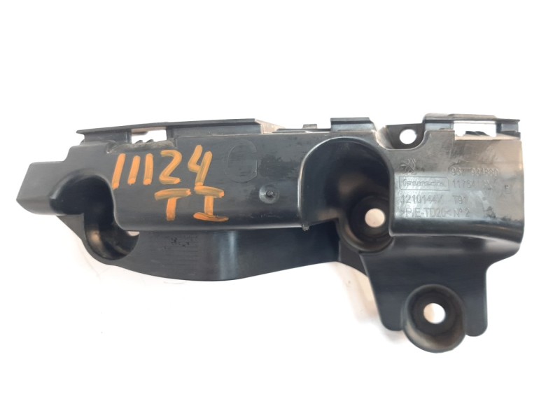 Recambio de moldura para peugeot 308 1.6 blue-hdi fap referencia OEM IAM 9677934880  